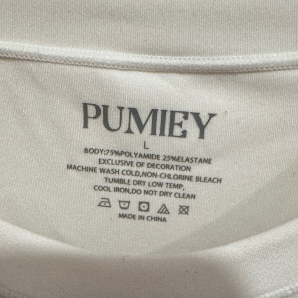 Classic White Long Sleeve Crop Top - Picture 2 of 9